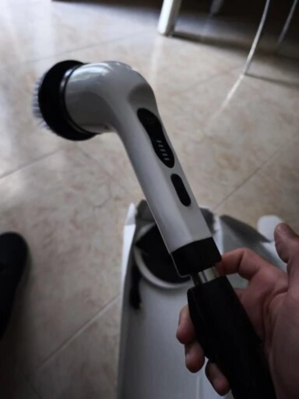 Zuric Electric Brush